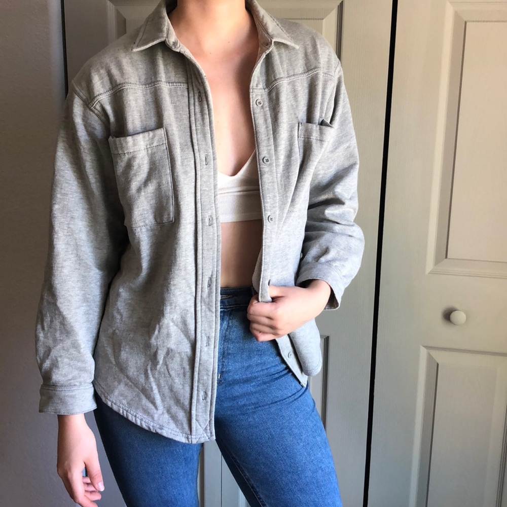 URBAN OUTFITTERS / fleece jacket